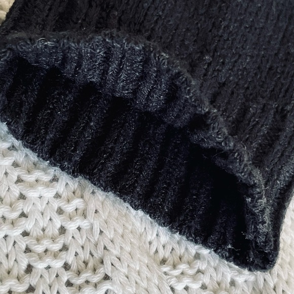 H&M DIVIDED women’s sweater - Picture 5 of 5